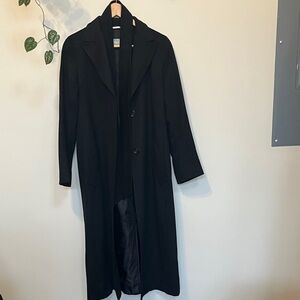 MaxMara Sophisticated Black Outerwear